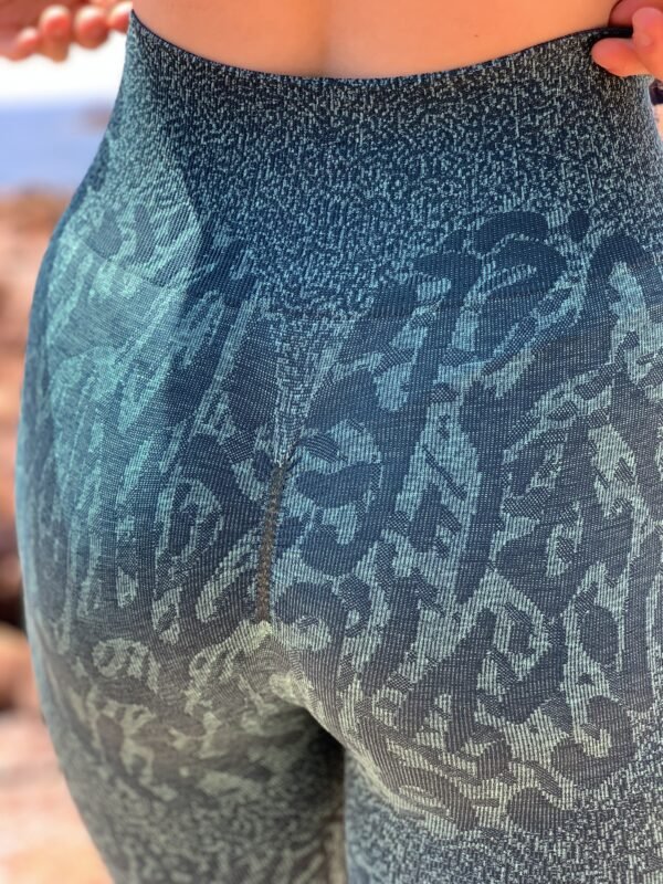 Gymshark - Adapt animal seamless short (XS/34) – Image 4