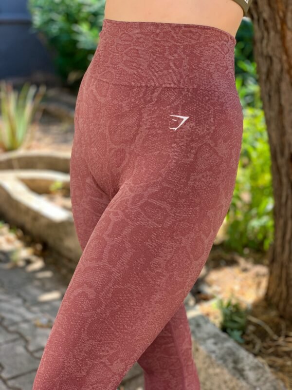 Gymshark - Adapt animal seamless legging (S/36) – Image 4