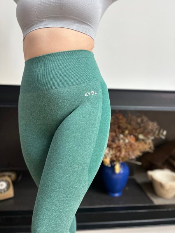 AYBL - Empower seamless legging (XS/34) – Image 3