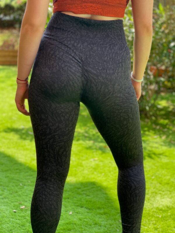 Gymshark - Adapt animal seamless legging (XL/42) – Image 3