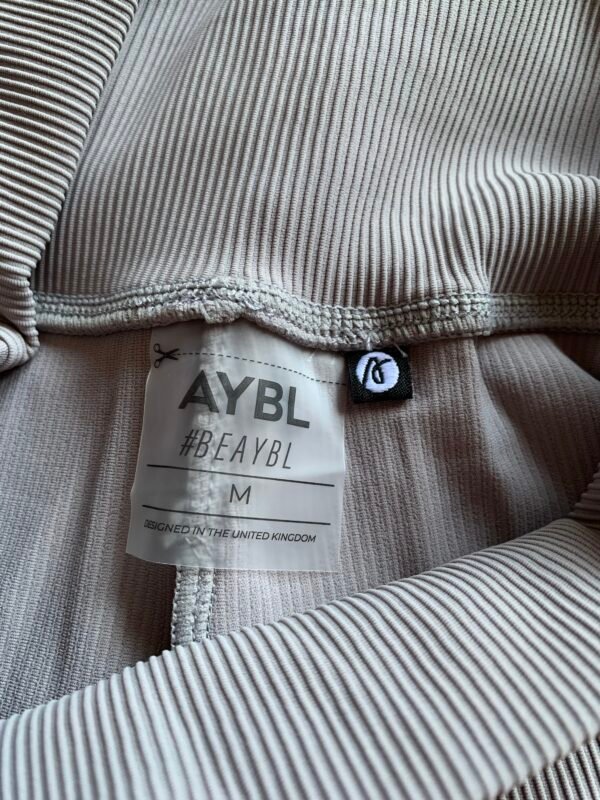 AYBL - Sculpt ribbed cycling short (M/38) – Image 4